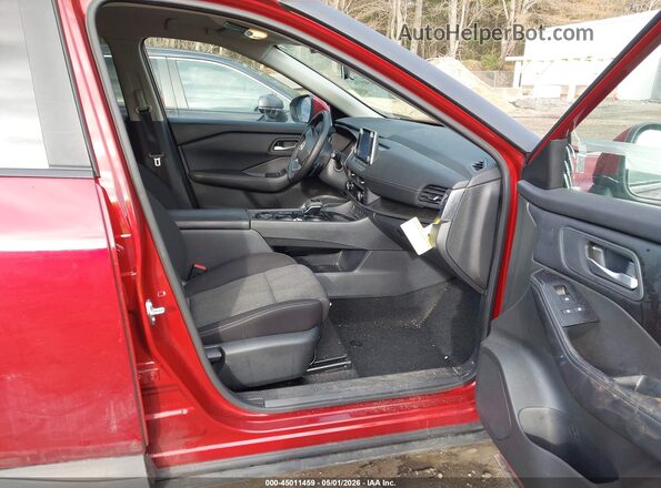 5N1BT3BB4SC858360 2025 NISSAN ROGUE Red Widok wnętrza z przodu