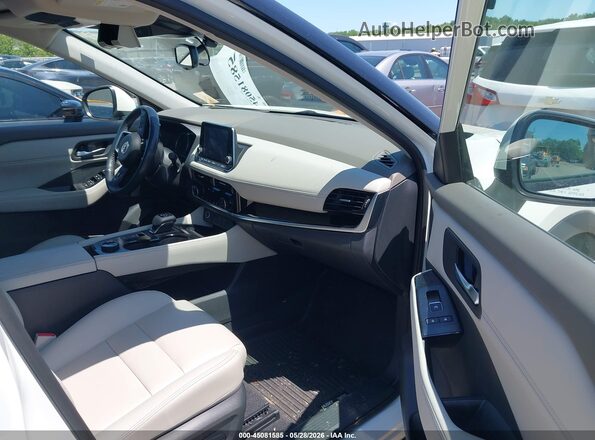 5N1BT3CB7NC690331 2022 NISSAN ROGUE White 