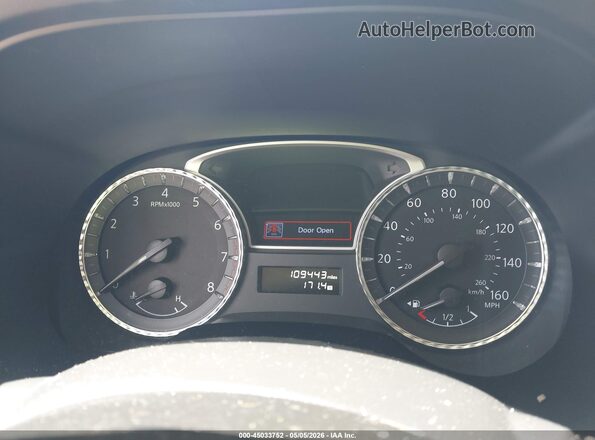5N1DL0MN0JC519673 2018 INFINITI QX60 Silver Widok tylnych siedzeń