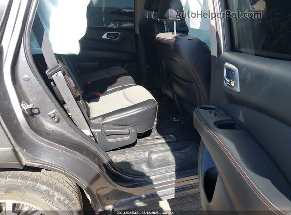 5N1DR2BM7LC640255 2020 NISSAN PATHFINDER Gray Widok naklejki z numerem VIN