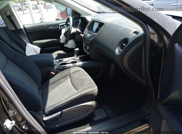 5N1DR2MM1HC635802 2017 NISSAN PATHFINDER Green Front interior view