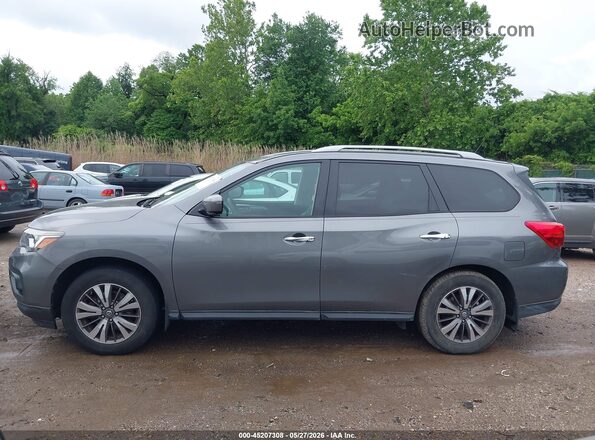 5N1DR2MM1HC655015 2017 NISSAN PATHFINDER Gray 360 interior view