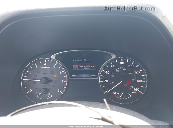 5N1DR2MM2JC633465 2018 NISSAN PATHFINDER Black Widok tylnych siedzeń