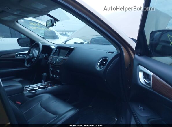 5N1DR2MM3HC612540 2017 NISSAN PATHFINDER Orange Vista interior delantera