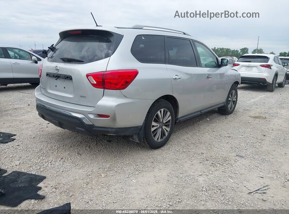 5N1DR2MM3JC627206 2018 NISSAN PATHFINDER Silver 