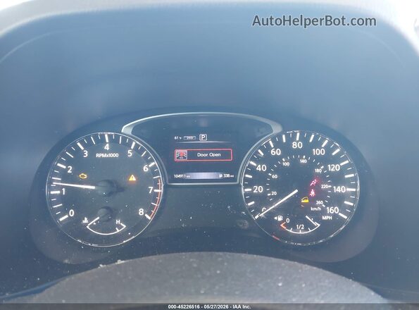 5N1DR2MM5HC603225 2017 NISSAN PATHFINDER White უკანა სავარძლების ხედი