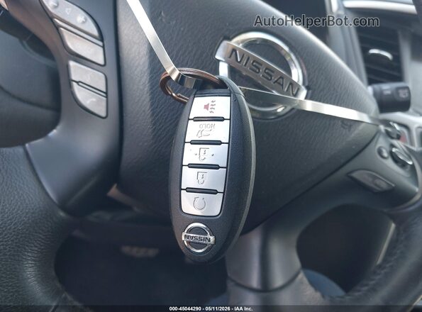 5N1DR2MM5JC654553 2018 NISSAN PATHFINDER White Widok deski rozdzielczej