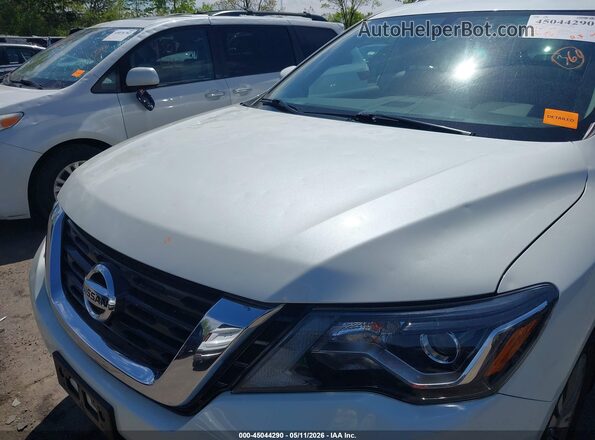 5N1DR2MM5JC654553 2018 NISSAN PATHFINDER White Widok z przodu