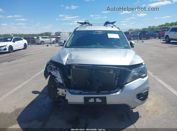 5N1DR2MM6HC656337 2017 NISSAN PATHFINDER Silver Instrument cluster view