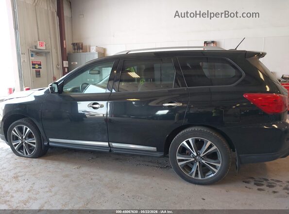 5N1DR2MM7HC670733 2017 NISSAN PATHFINDER Black 