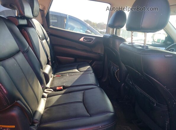 5N1DR2MM7KC643930 2019 NISSAN PATHFINDER Серебряный Вид задней части салона