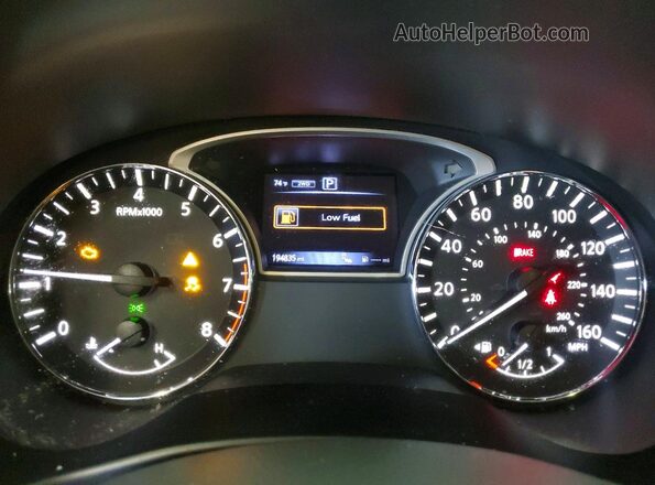 5N1DR2MM8HC647428 2017 NISSAN PATHFINDER Black Instrument cluster view