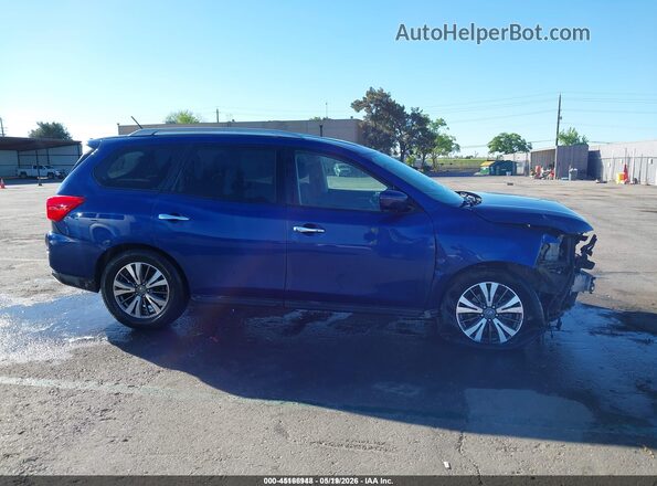 5N1DR2MM8HC657487 2017 NISSAN PATHFINDER Blue უკანა სალონის ხედი
