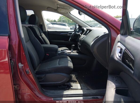 5N1DR2MM9HC606628 2017 NISSAN PATHFINDER Красный Вид салона спереди