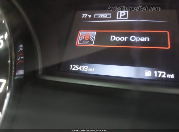 5N1DR2MM9HC606628 2017 NISSAN PATHFINDER Красный 