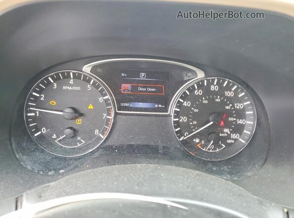 5N1DR2MN0HC626954 2017 NISSAN PATHFINDER White Instrument cluster view