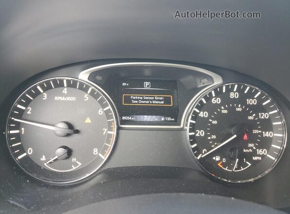 5N1DR2MN0JC653206 2018 NISSAN PATHFINDER Silver Vista del cuadro de instrumentos