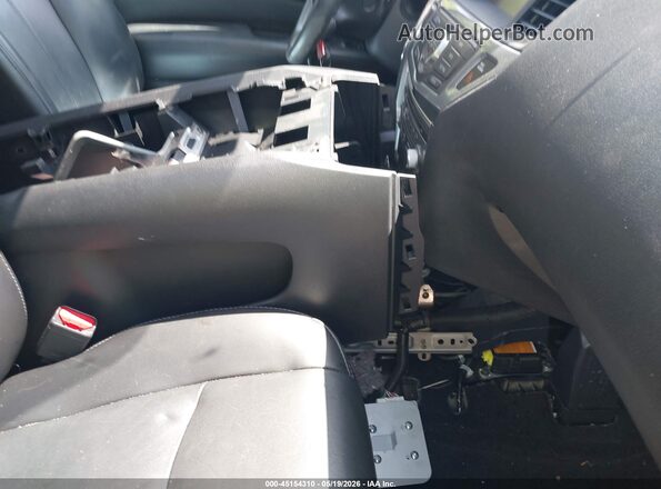 5N1DR2MN2HC627054 2017 NISSAN PATHFINDER Gray Vista frontal
