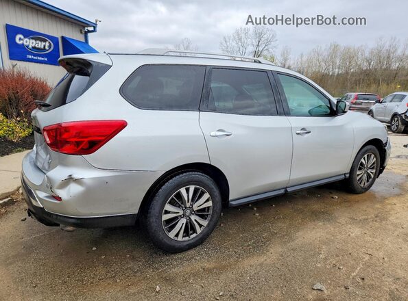 5N1DR2MN2HC673127 2017 NISSAN PATHFINDER Silver 
