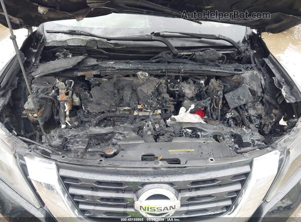 5N1DR2MN2HC674164 2017 NISSAN PATHFINDER Black Widok z przodu