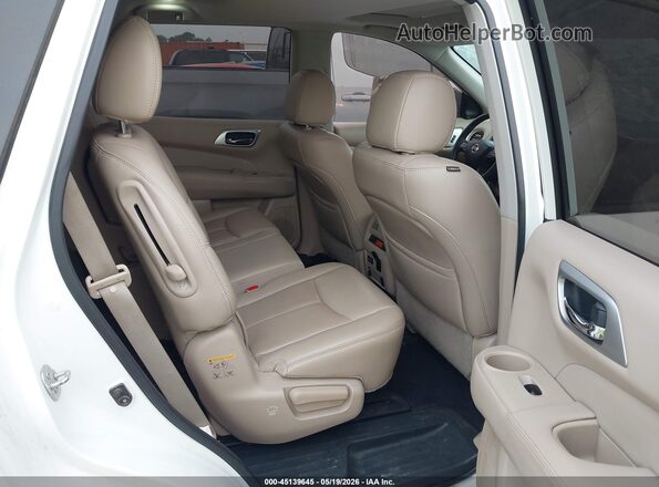 5N1DR2MN2HC686864 2017 NISSAN PATHFINDER White VIN sticker view