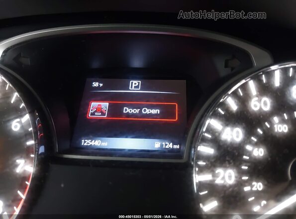 5N1DR2MN4HC910751 2017 NISSAN PATHFINDER White Rear seats view