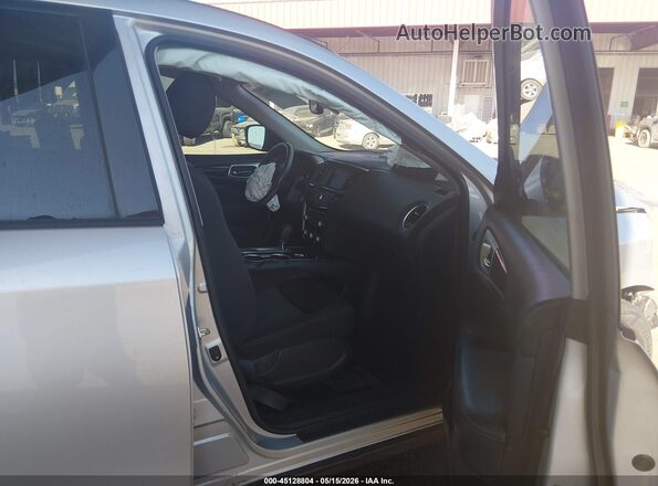 5N1DR2MN4KC607508 2019 NISSAN PATHFINDER Silver Вид салону спереду