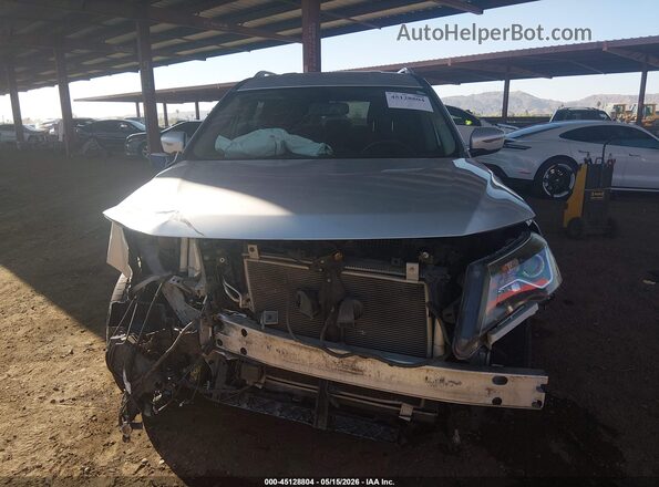5N1DR2MN4KC607508 2019 NISSAN PATHFINDER Silver Вид задньої частини салону