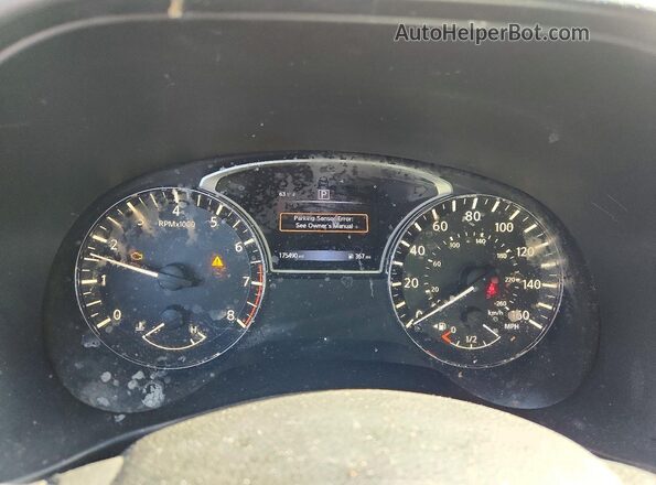 5N1DR2MN5HC650215 2017 NISSAN PATHFINDER White Instrument cluster view