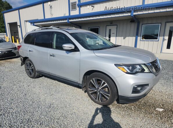 5N1DR2MN5JC605846 2018 NISSAN PATHFINDER Серебряный Передняя правая четверть