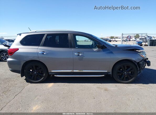 5N1DR2MN8HC677280 2017 NISSAN PATHFINDER Gray 360 interior view