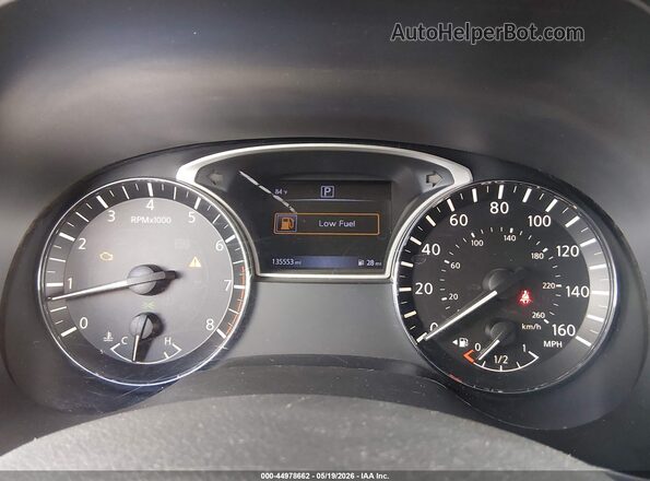 5N1DR2MN8HC685721 2017 NISSAN PATHFINDER White Vista de los asientos traseros