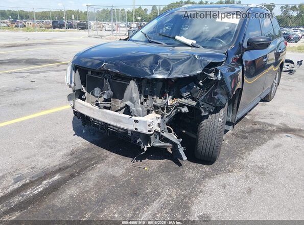 5N1DR2MN8JC648805 2018 NISSAN PATHFINDER Black Widok z przodu
