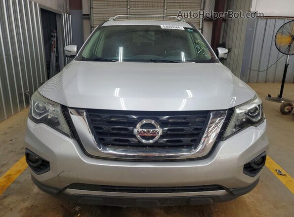 5N1DR2MN9HC617914 2017 NISSAN PATHFINDER Silver Widok z przodu