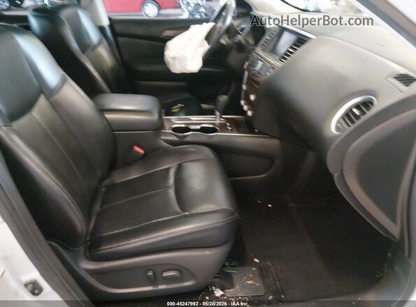 5N1DR2MNXHC634270 2017 NISSAN PATHFINDER Серебряный 