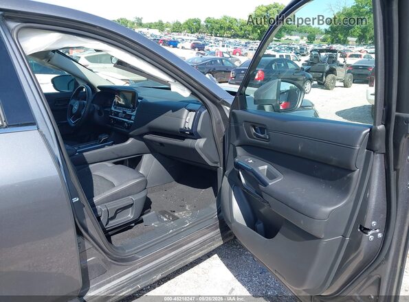 5N1DR3BA1SC249077 2025 NISSAN PATHFINDER Gray Widok wnętrza z przodu