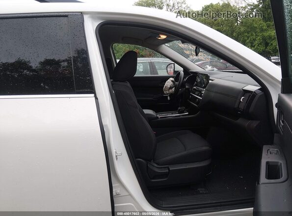 5N1DR3BA7RC298312 2024 NISSAN PATHFINDER White Front interior view
