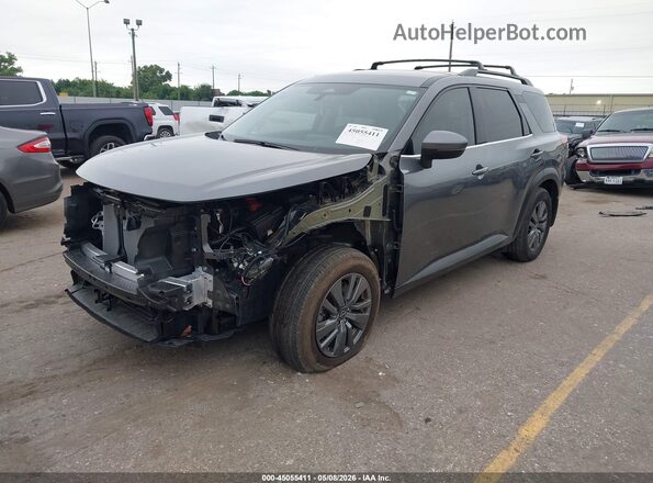 5N1DR3BA9SC271764 2025 NISSAN PATHFINDER Gray წინა მარცხენა ხედი სამი მეოთხედიდან