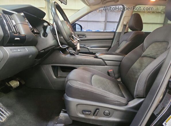 5N1DR3BAXPC245956 2023 NISSAN PATHFINDER Black Widok wnętrza z przodu