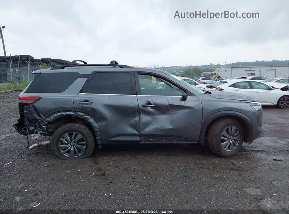 5N1DR3BC8SC279744 2025 NISSAN PATHFINDER Gray უკანა სალონის ხედი