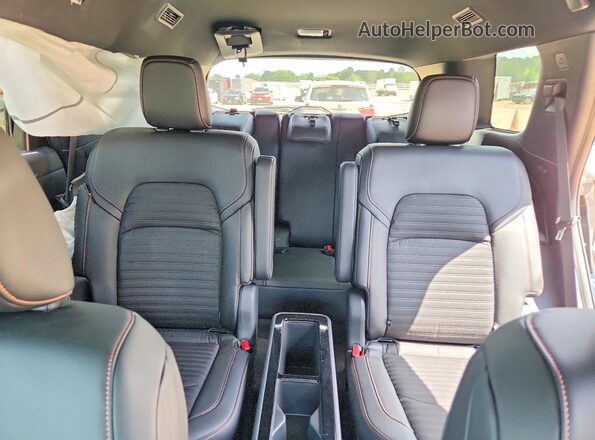 5N1DR3BDXSC308380 2025 NISSAN PATHFINDER Black Vista de los asientos traseros