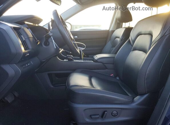 5N1DR3CA0PC211121 2023 NISSAN PATHFINDER Синий 