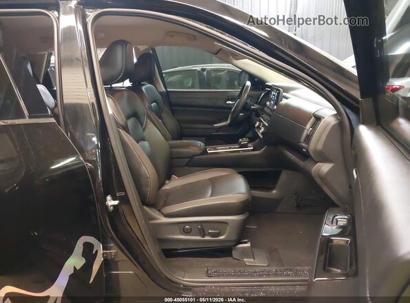 5N1DR3CC0RC221720 2024 NISSAN PATHFINDER Black Front interior view