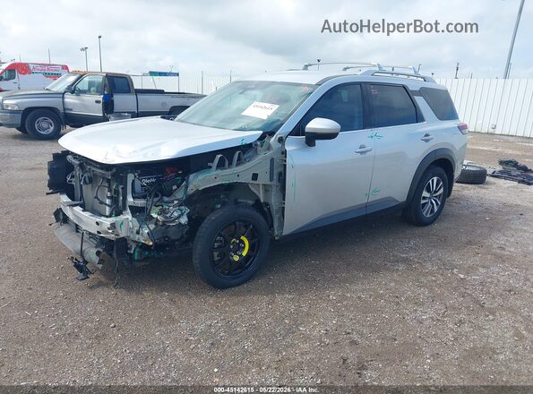 5N1DR3CC3PC231235 2023 NISSAN PATHFINDER Silver Front left