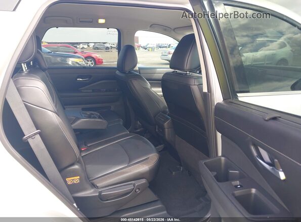 5N1DR3CC3PC231235 2023 NISSAN PATHFINDER Silver VIN sticker view