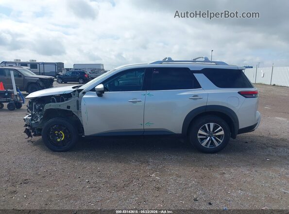 5N1DR3CC3PC231235 2023 NISSAN PATHFINDER Silver 