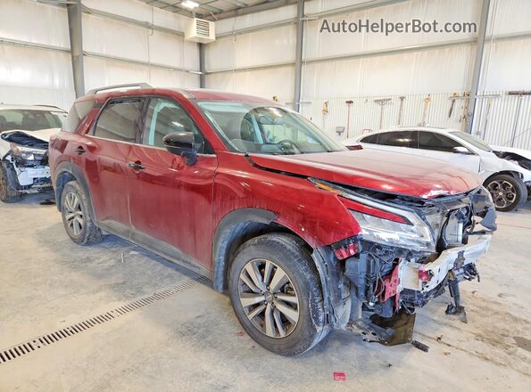 5N1DR3CC5NC272222 2022 NISSAN PATHFINDER Maroon Przód prawy