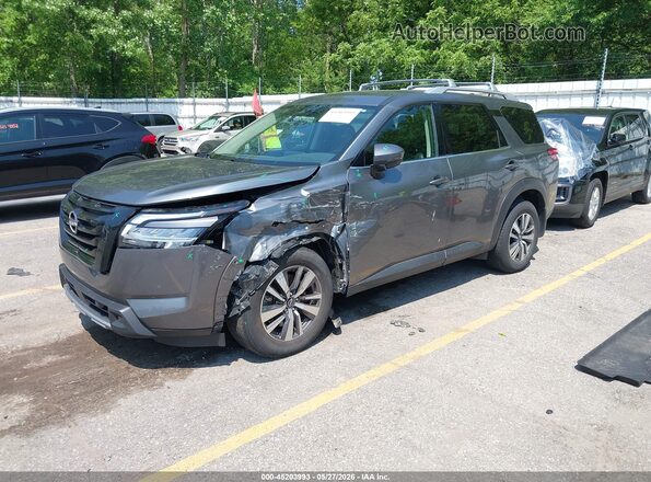 5N1DR3CC6PC256940 2023 NISSAN PATHFINDER Серый Передняя левая четверть