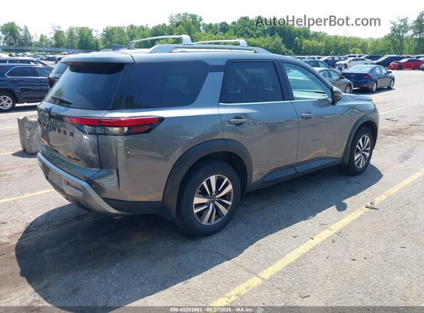 5N1DR3CC6PC256940 2023 NISSAN PATHFINDER Серый Задняя правая четверть