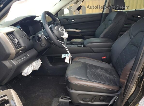 5N1DR3DKXSC306057 2025 NISSAN PATHFINDER Black 